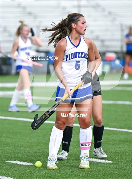 Thumbnail 3 in Lampeter-Strasburg @ Berks Catholic photogallery.