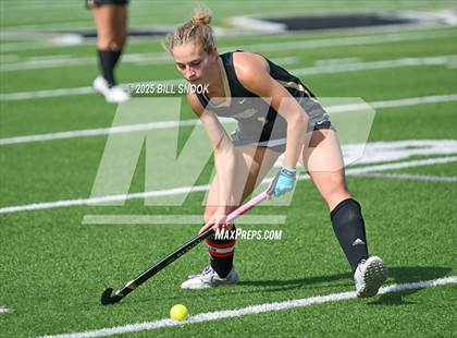 Thumbnail 2 in Lampeter-Strasburg @ Berks Catholic photogallery.