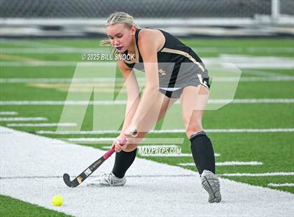 Thumbnail 2 in Lampeter-Strasburg @ Berks Catholic photogallery.