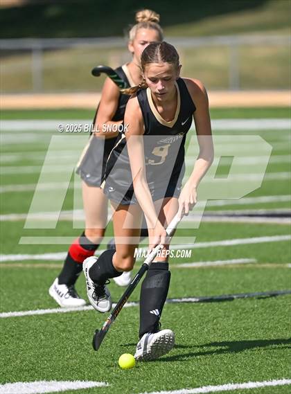 Thumbnail 3 in Lampeter-Strasburg @ Berks Catholic photogallery.