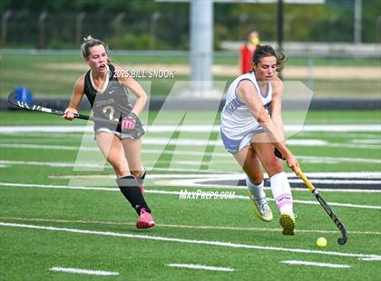 Thumbnail 3 in Lampeter-Strasburg @ Berks Catholic photogallery.