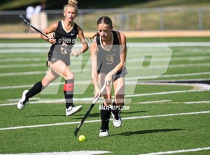Thumbnail 2 in Lampeter-Strasburg @ Berks Catholic photogallery.