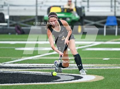Thumbnail 3 in Lampeter-Strasburg @ Berks Catholic photogallery.