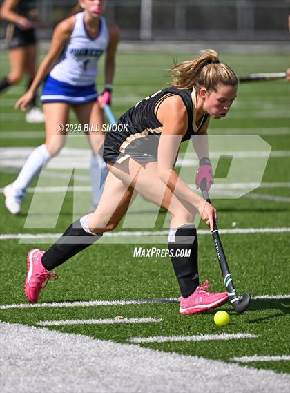 Thumbnail 1 in Lampeter-Strasburg @ Berks Catholic photogallery.