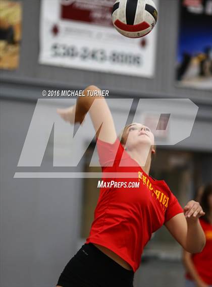 Thumbnail 2 in Chico @ Foothill  photogallery.