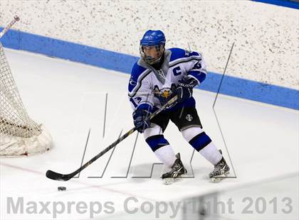 Thumbnail 3 in East Catholic vs. Warde/Ludlowe (CIAC Division II Finals) photogallery.