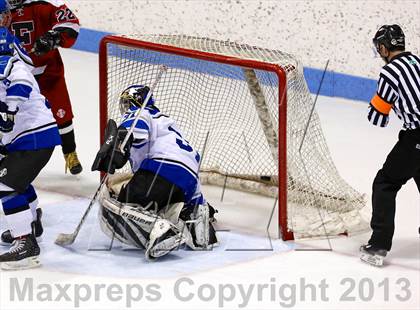 Thumbnail 2 in East Catholic vs. Warde/Ludlowe (CIAC Division II Finals) photogallery.
