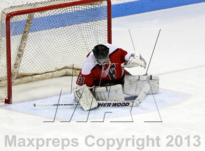 Thumbnail 3 in East Catholic vs. Warde/Ludlowe (CIAC Division II Finals) photogallery.