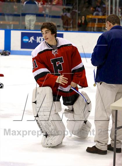 Thumbnail 2 in East Catholic vs. Warde/Ludlowe (CIAC Division II Finals) photogallery.
