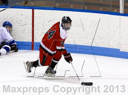 Thumbnail 1 in East Catholic vs. Warde/Ludlowe (CIAC Division II Finals) photogallery.