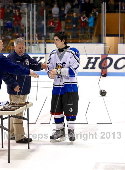 Thumbnail 2 in East Catholic vs. Warde/Ludlowe (CIAC Division II Finals) photogallery.