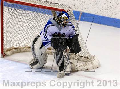 Thumbnail 1 in East Catholic vs. Warde/Ludlowe (CIAC Division II Finals) photogallery.