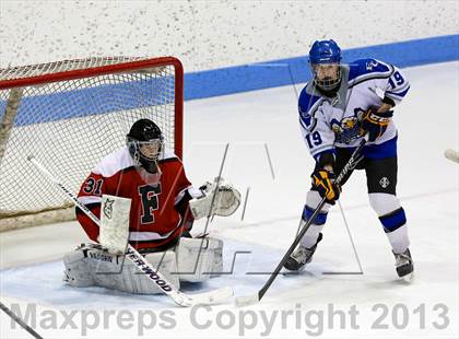 Thumbnail 1 in East Catholic vs. Warde/Ludlowe (CIAC Division II Finals) photogallery.
