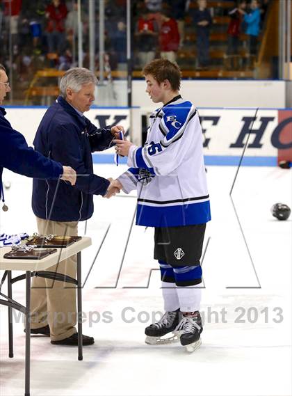 Thumbnail 2 in East Catholic vs. Warde/Ludlowe (CIAC Division II Finals) photogallery.