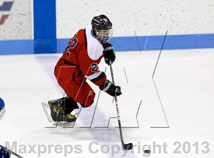 Thumbnail 2 in East Catholic vs. Warde/Ludlowe (CIAC Division II Finals) photogallery.