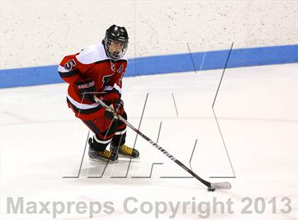 Thumbnail 3 in East Catholic vs. Warde/Ludlowe (CIAC Division II Finals) photogallery.