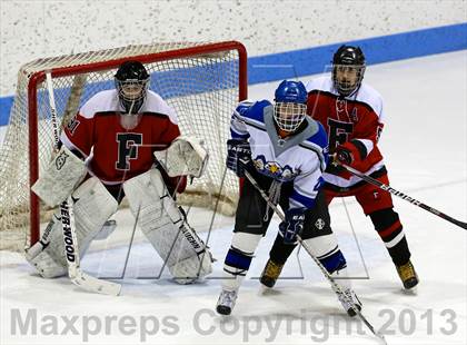 Thumbnail 3 in East Catholic vs. Warde/Ludlowe (CIAC Division II Finals) photogallery.