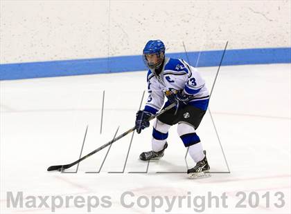 Thumbnail 3 in East Catholic vs. Warde/Ludlowe (CIAC Division II Finals) photogallery.
