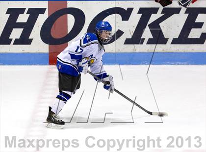 Thumbnail 2 in East Catholic vs. Warde/Ludlowe (CIAC Division II Finals) photogallery.