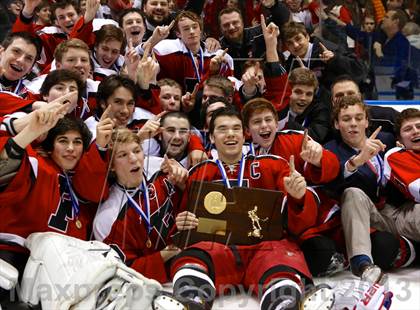 Thumbnail 2 in East Catholic vs. Warde/Ludlowe (CIAC Division II Finals) photogallery.