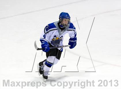 Thumbnail 2 in East Catholic vs. Warde/Ludlowe (CIAC Division II Finals) photogallery.