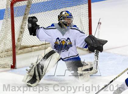 Thumbnail 1 in East Catholic vs. Warde/Ludlowe (CIAC Division II Finals) photogallery.