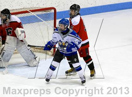 Thumbnail 2 in East Catholic vs. Warde/Ludlowe (CIAC Division II Finals) photogallery.