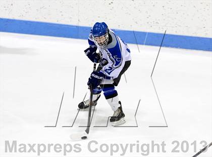 Thumbnail 1 in East Catholic vs. Warde/Ludlowe (CIAC Division II Finals) photogallery.
