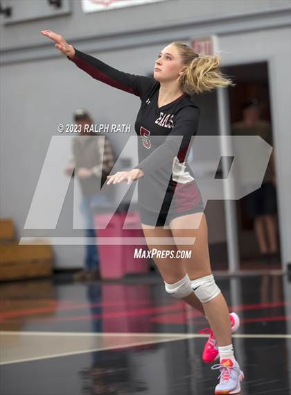 Thumbnail 1 in Orland vs. West Valley (CIF NS Division 3 Final) photogallery.