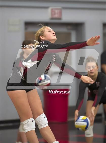Thumbnail 1 in Orland vs. West Valley (CIF NS Division 3 Final) photogallery.