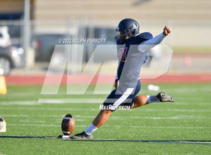 Thumbnail 3 in Tompkins vs Mayde Creek photogallery.