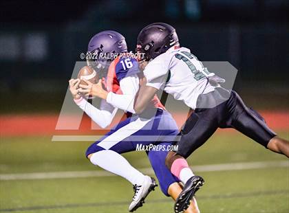 Thumbnail 2 in Tompkins vs Mayde Creek photogallery.