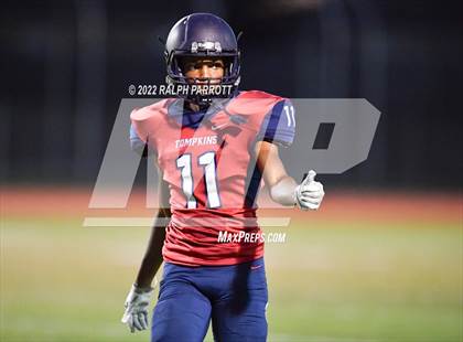 Thumbnail 2 in Tompkins vs Mayde Creek photogallery.