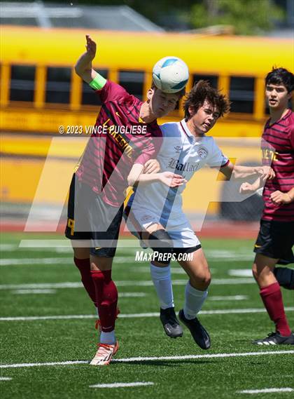 Thumbnail 1 in Ballard @ Lakeside (WIAA 3A Semi Final) photogallery.