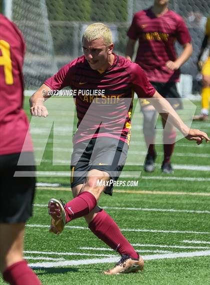Thumbnail 3 in Ballard @ Lakeside (WIAA 3A Semi Final) photogallery.