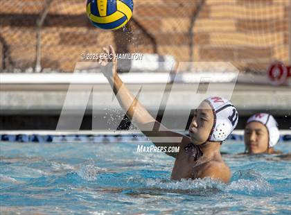Thumbnail 2 in JV: Harvard-Westlake @ Loyola photogallery.