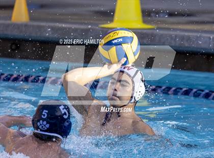 Thumbnail 2 in JV: Harvard-Westlake @ Loyola photogallery.