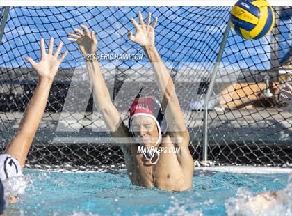 Thumbnail 2 in JV: Harvard-Westlake @ Loyola photogallery.