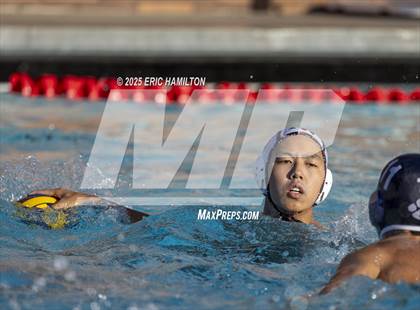 Thumbnail 3 in JV: Harvard-Westlake @ Loyola photogallery.