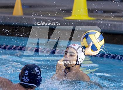 Thumbnail 1 in JV: Harvard-Westlake @ Loyola photogallery.