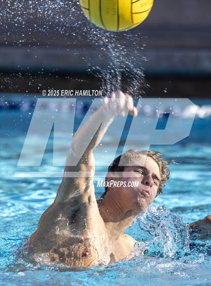 Thumbnail 1 in JV: Harvard-Westlake @ Loyola photogallery.