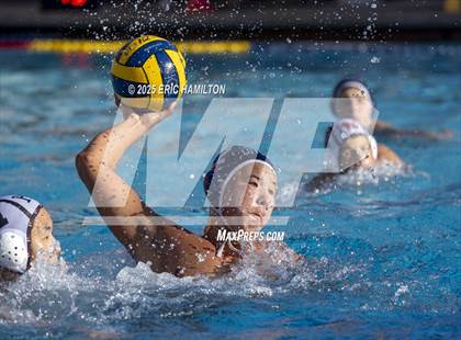 Thumbnail 3 in JV: Harvard-Westlake @ Loyola photogallery.