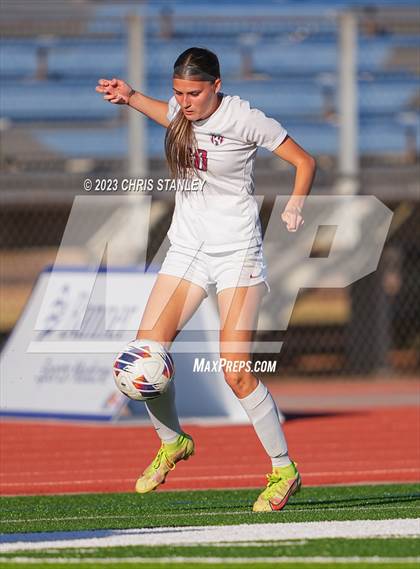 Thumbnail 2 in Perry vs. Xavier College Prep (AIA 6A Finals) photogallery.