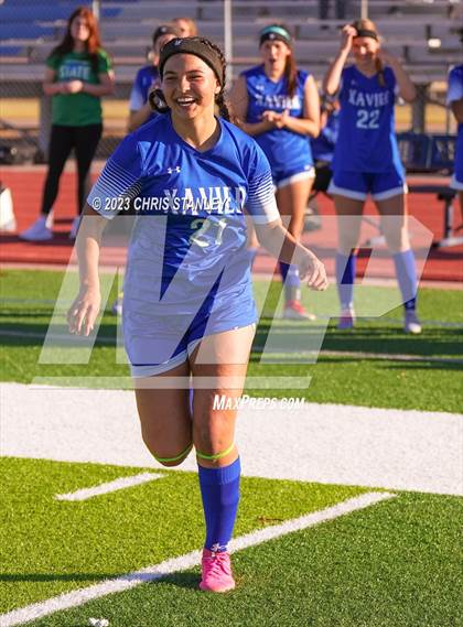 Thumbnail 2 in Perry vs. Xavier College Prep (AIA 6A Finals) photogallery.