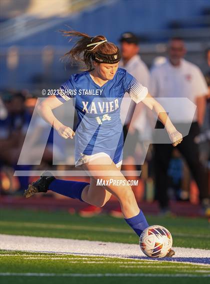 Thumbnail 1 in Perry vs. Xavier College Prep (AIA 6A Finals) photogallery.