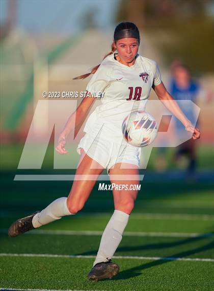 Thumbnail 1 in Perry vs. Xavier College Prep (AIA 6A Finals) photogallery.