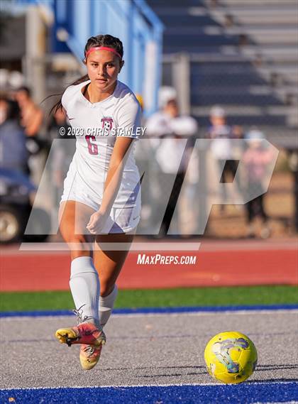 Thumbnail 1 in Perry vs. Xavier College Prep (AIA 6A Finals) photogallery.