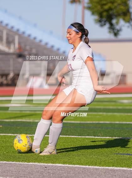 Thumbnail 3 in Perry vs. Xavier College Prep (AIA 6A Finals) photogallery.