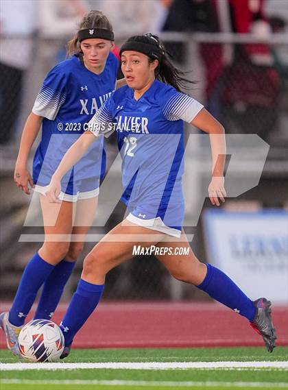 Thumbnail 2 in Perry vs. Xavier College Prep (AIA 6A Finals) photogallery.