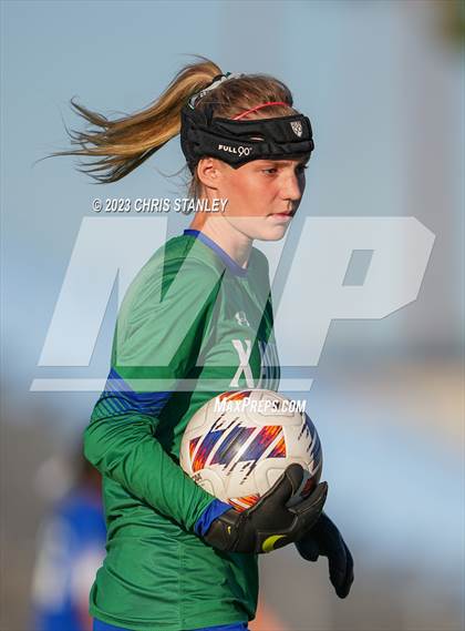 Thumbnail 1 in Perry vs. Xavier College Prep (AIA 6A Finals) photogallery.